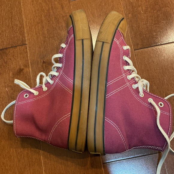🎉🎉 HP🎉🎉Purple and Brown Converse - Picture 7 of 11